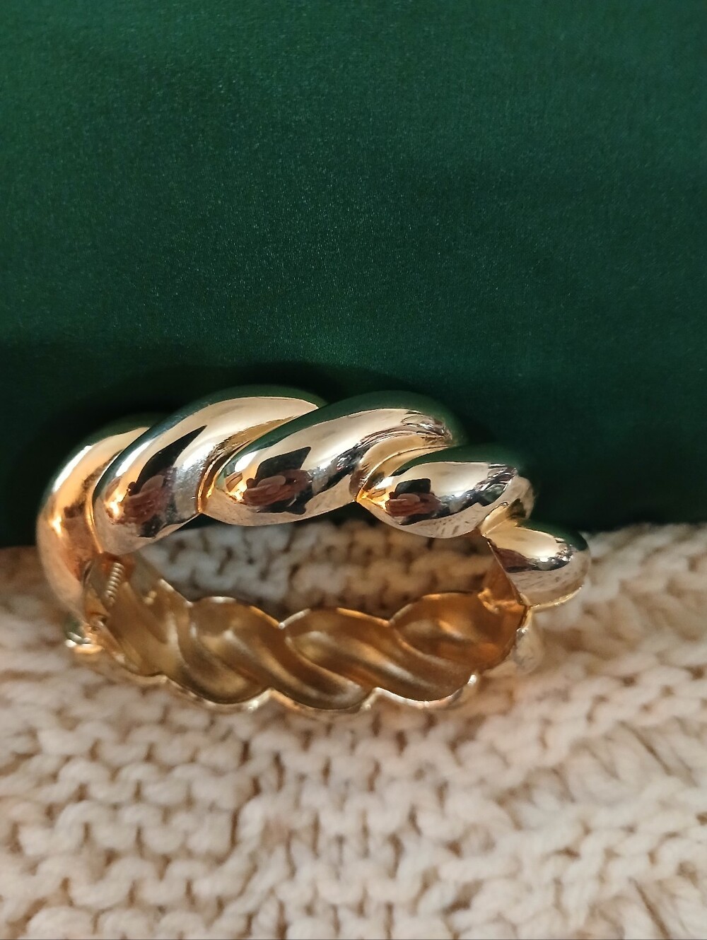 Chunky French Twist Gold Bangle Hinged Bracelet Vintage Bangle